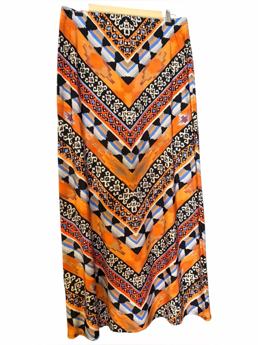 Beige by ECI Geometric Chevron Maxi Skirt Size M Orange Black Aztec Tribal